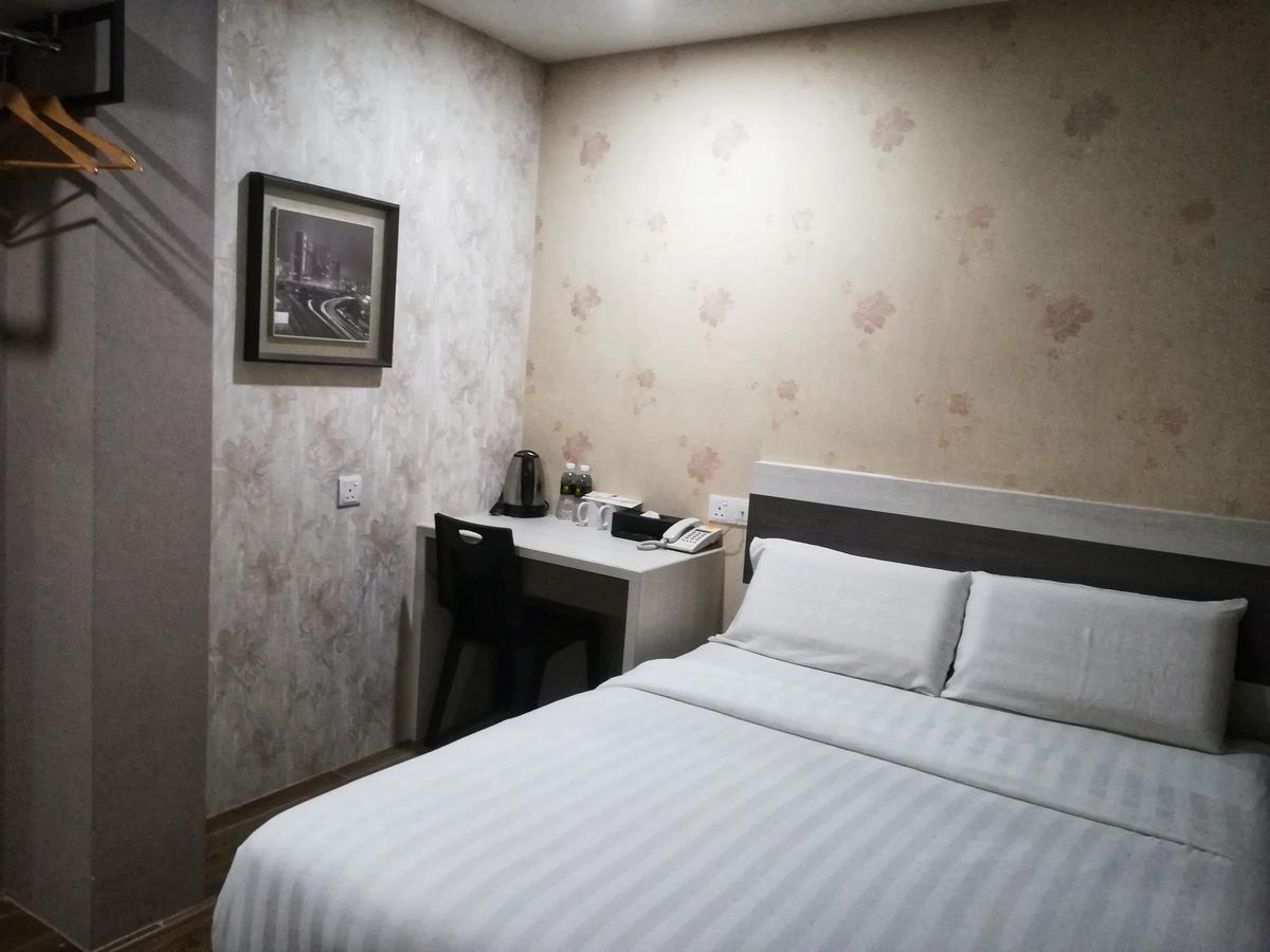 กัมปาร์ บูทิก โฮเต็ล  Hotel ภายนอก รูปภาพ
