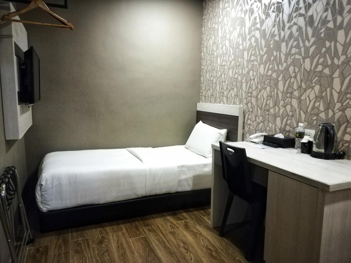 กัมปาร์ บูทิก โฮเต็ล  Hotel ภายนอก รูปภาพ